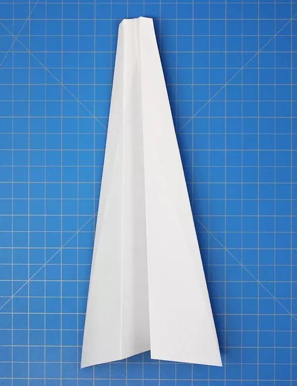 折纸飞机带翅膀,折纸飞机带发动机