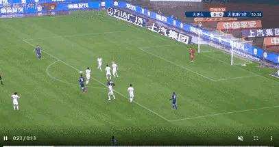 足球高射炮发射视频,足球高射炮表演