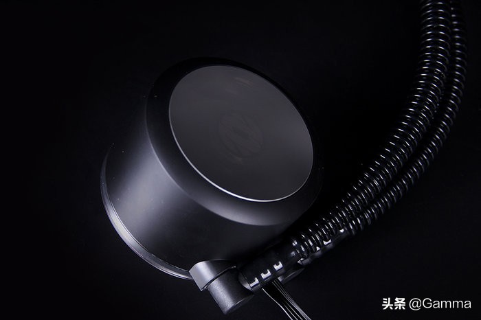 综合性能最好的itx机箱,安钛克itx机箱分体式水冷案例