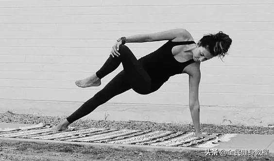 平板撑最长纪录是多少,4级平板撑等级