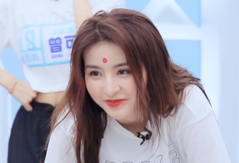 铏炰功娆g粰閲戝瓙娑电偣绾㈢棧,铏炰功娆i粍閲戠灣