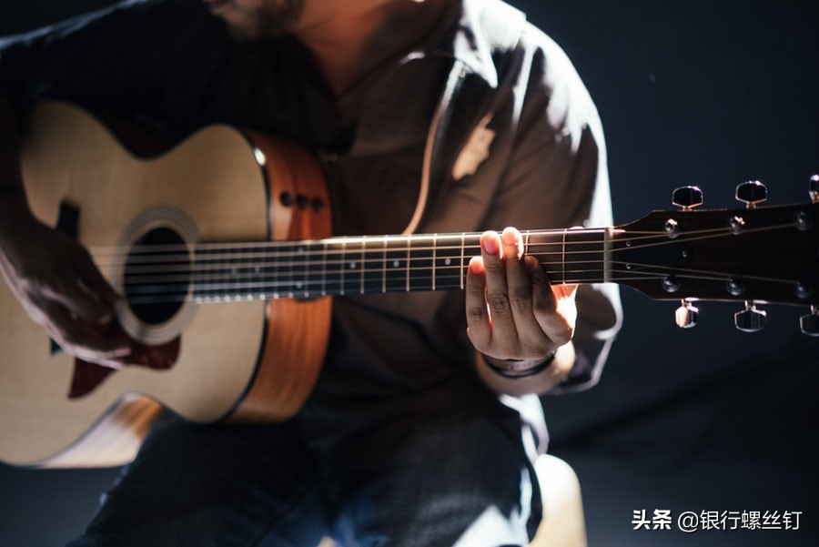 投资什么行业赚钱且稳定,投资最小最赚钱的行业