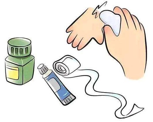 碘伏、碘酒、酒精......破皮了到底该涂哪个？