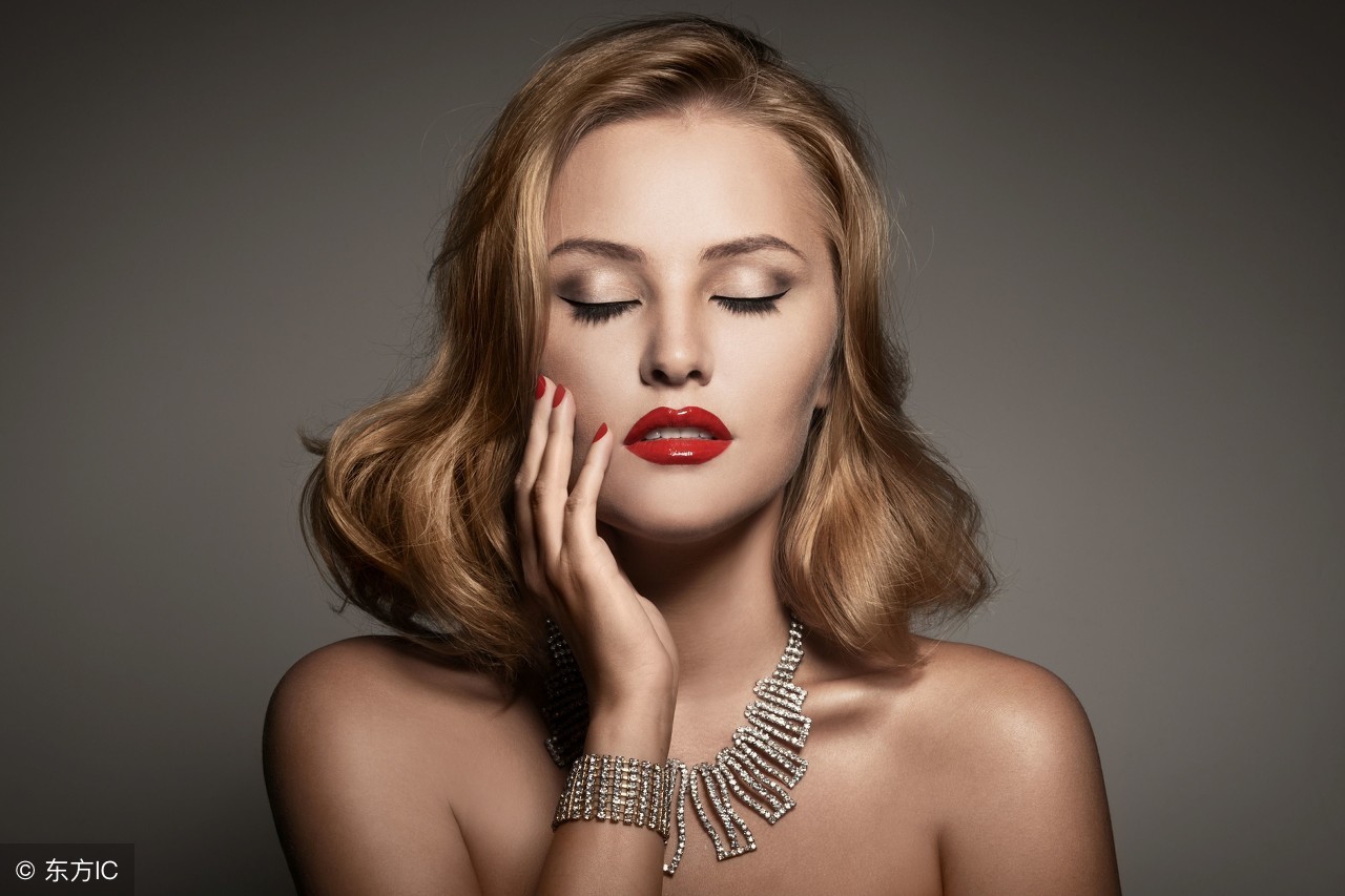 生完孩子肚子松弛做什么操紧致,生完孩子后松弛时间长了如何紧致