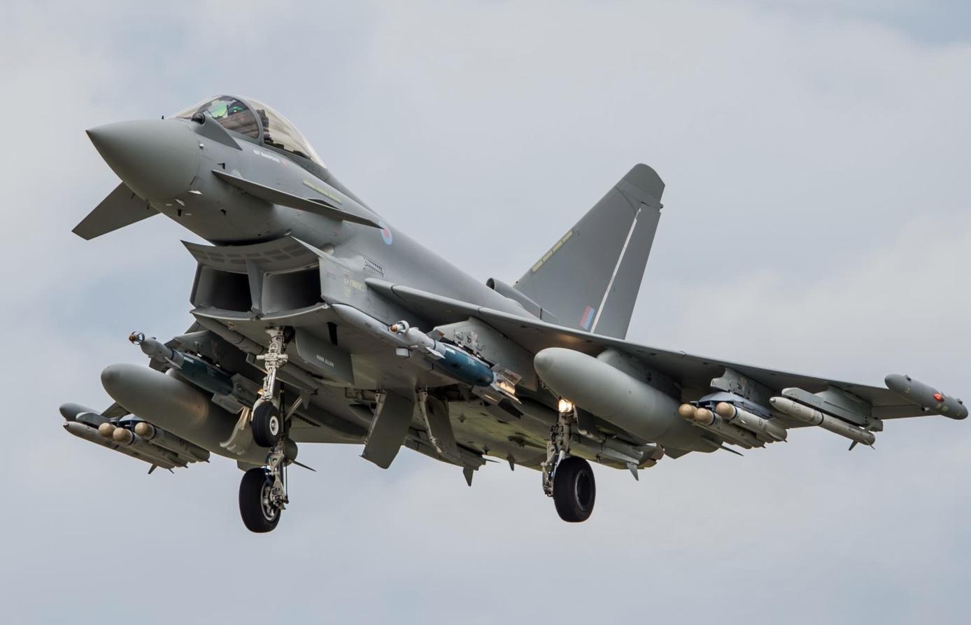 FC31究竟能否上舰？大多数军迷都想错了，海四代非他莫属