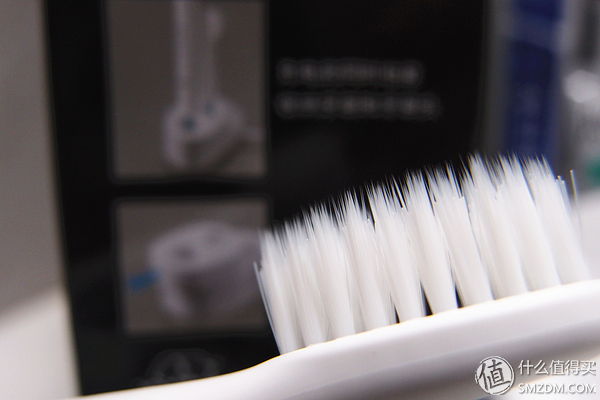 飞利浦入门级电动牙刷2019,usmile电动牙刷y1s和y1pro区别