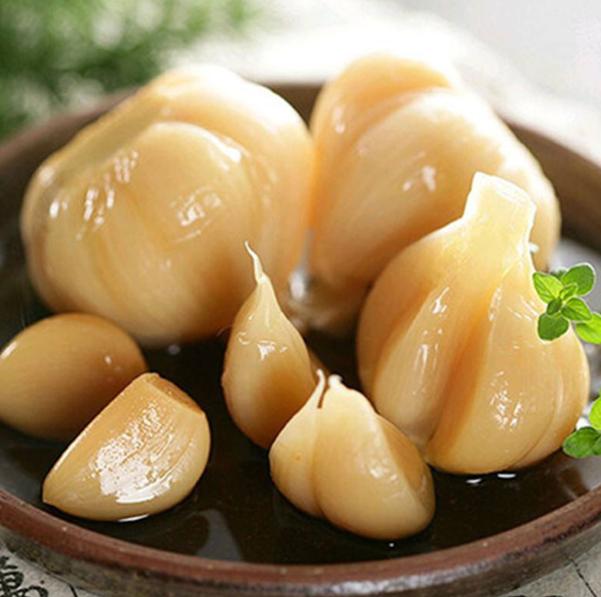 自己在家腌糖醋蒜还用哪种醋好,自己腌糖蒜太咸了应该放点什么