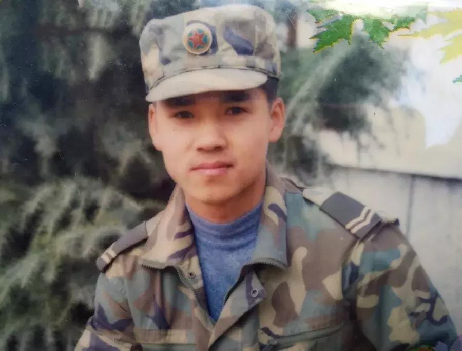 八一特辑退伍不褪色警营守初心,八一特辑戎装已变初心未改