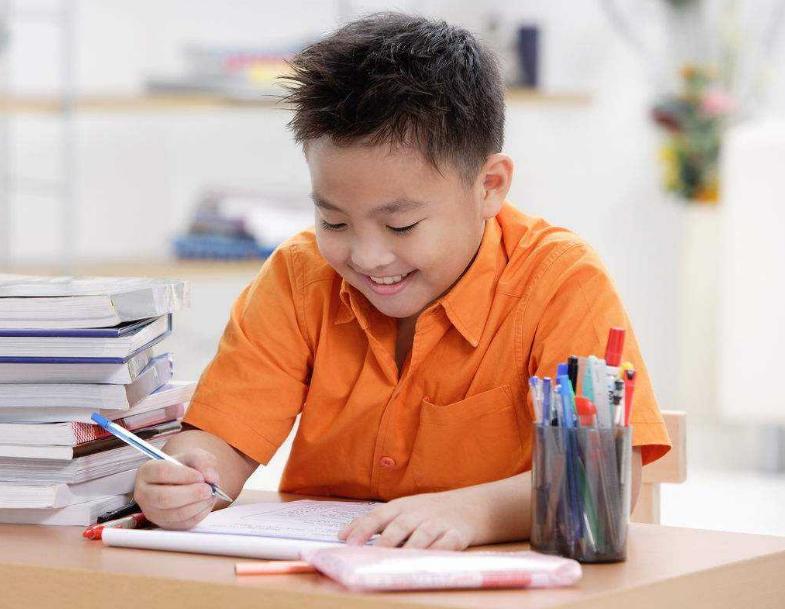 3岁孩子叛逆期的心理,面对3岁孩子叛逆怎么办