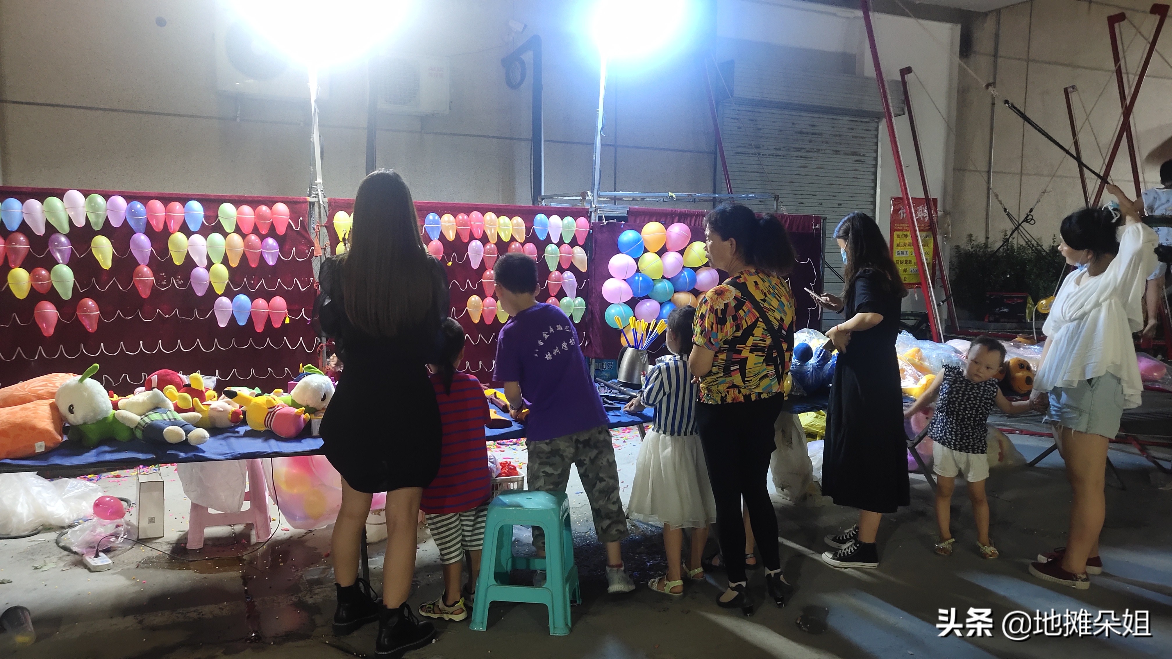 新手适合摆地摊,摆地摊到哪里摆最好