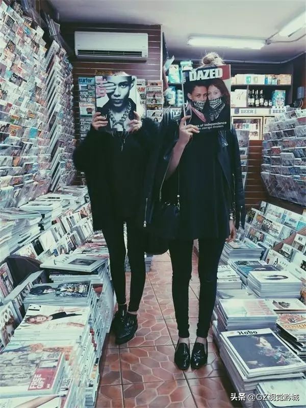 拍照完美避开所有镜头,拍照时怎样克服不看镜头的尴尬感