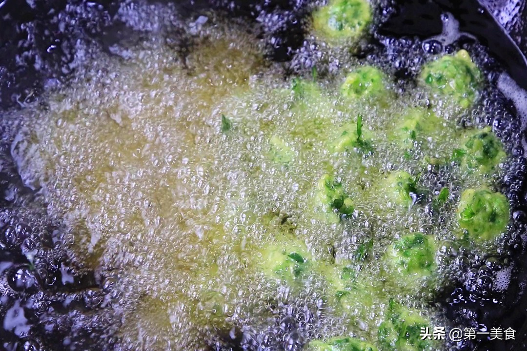 清明吃传统食品,清明吃一草