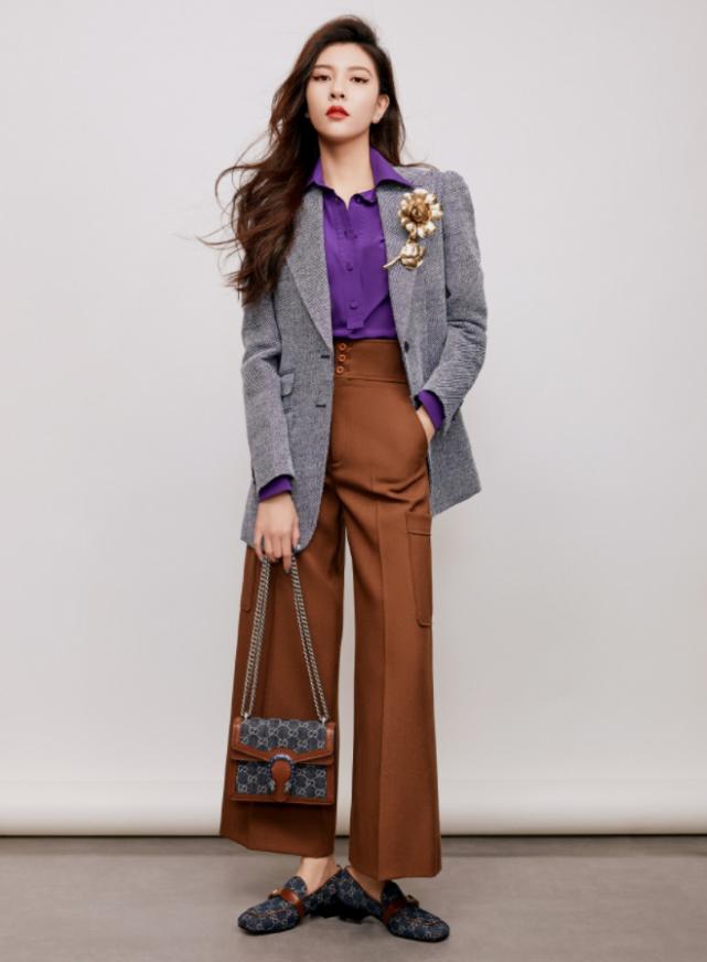 宋妍霏穿高跟长筒靴,宋妍霏同款中筒袜