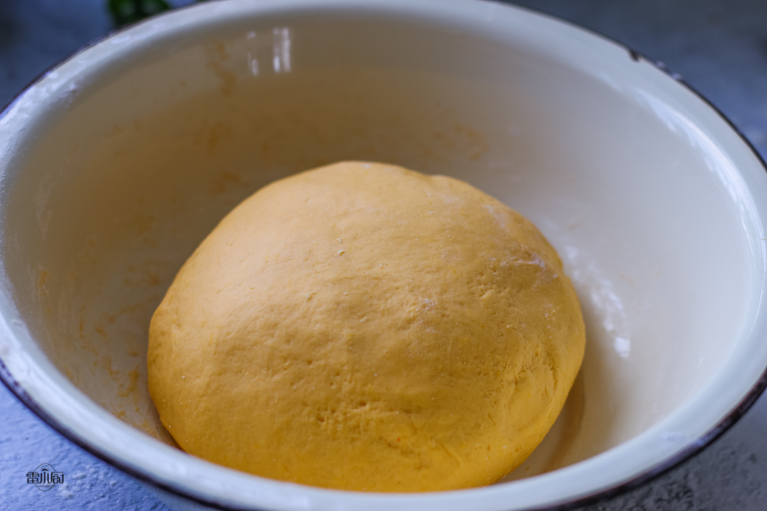 蒸馒头要不要加糖,蒸馒头时要不要洒点水