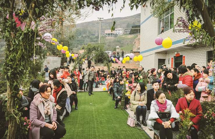 现在年轻人回乡创业做什么好,农村人返乡创业可以做什么