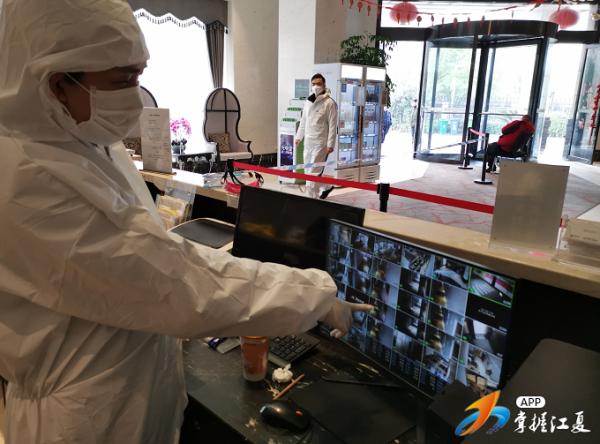 密切接触者要怎么防控,密切接触者感染概率多大