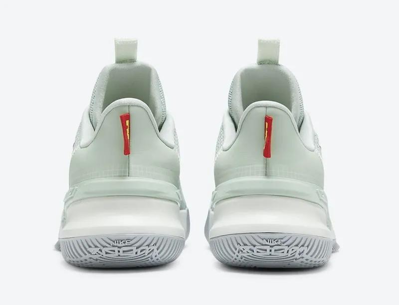 砍掉前掌Zoom？使节13减配，你接受吗？