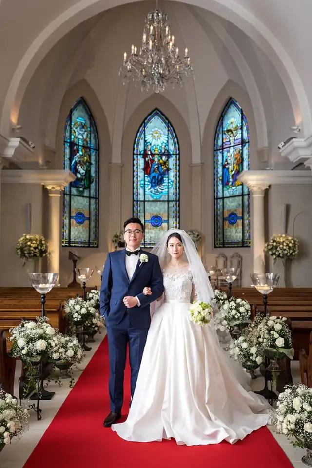 「快资讯」后浪们，到底还能把婚礼玩出什么“花”？