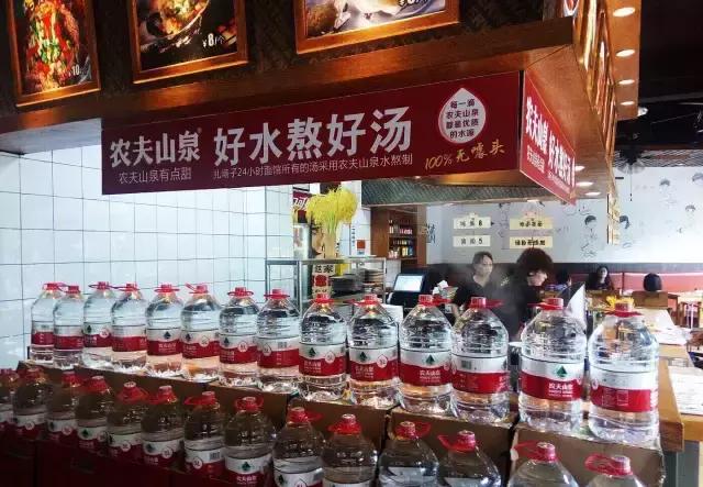 流水的爱情铁打的是什么梗,流水的爱情铁打的友情