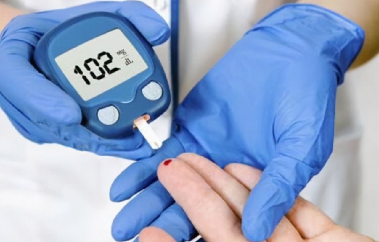 皮肤瘙痒需警惕当心血糖已升高,身上若2处发痒体内血糖已超标