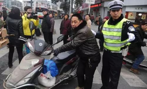 太原非国标电动车可以上路吗,太原电动车新规实施上牌