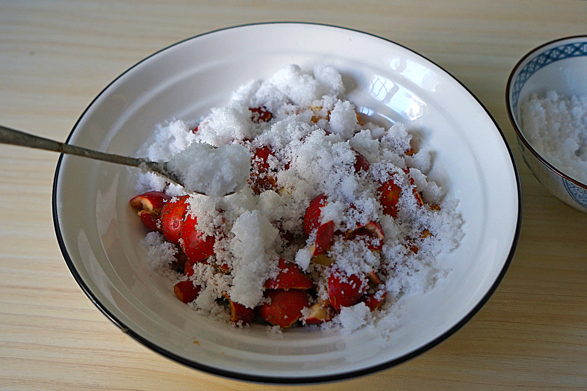 山楂最好吃的十种做法,山楂的各种家庭版简单吃法