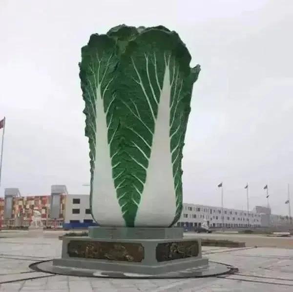 各地的奇葩标志性建筑,最丑的象形建筑