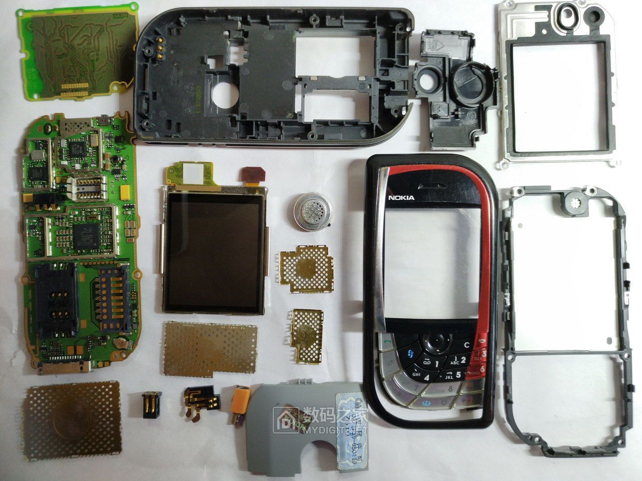 诺基亚设计前卫,诺基亚20年前的设计