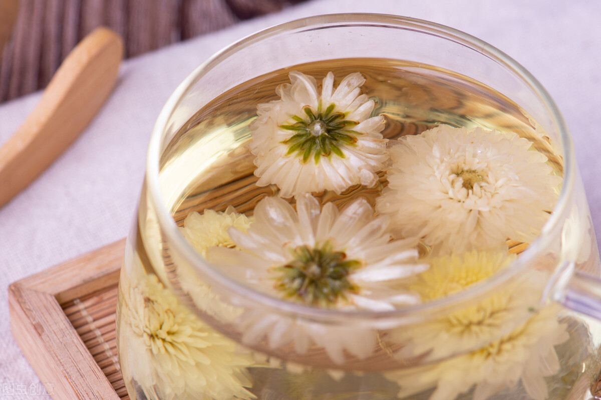 菊花茶你喝对了吗,菊花茶千万别喝错了