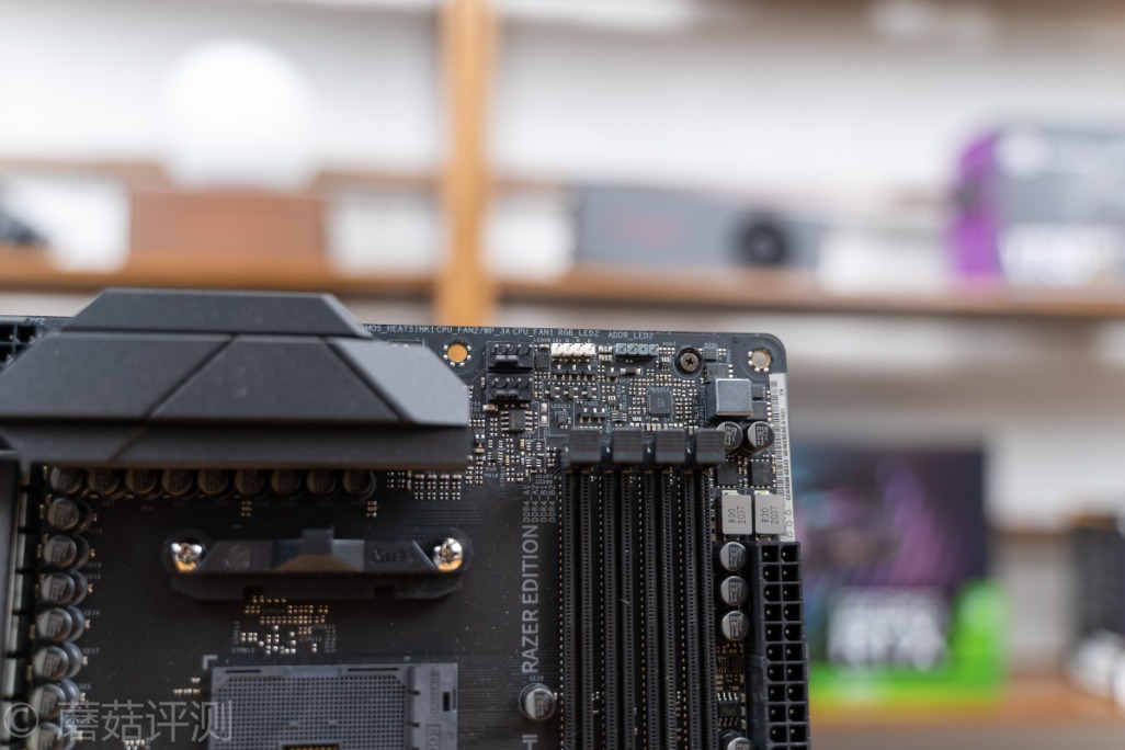 技嘉b550大雕主板评测,华擎x570太极雷蛇怎么样