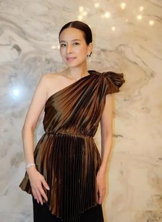 伍伦盼泰国女足,泰国足协女主席伍伦盼