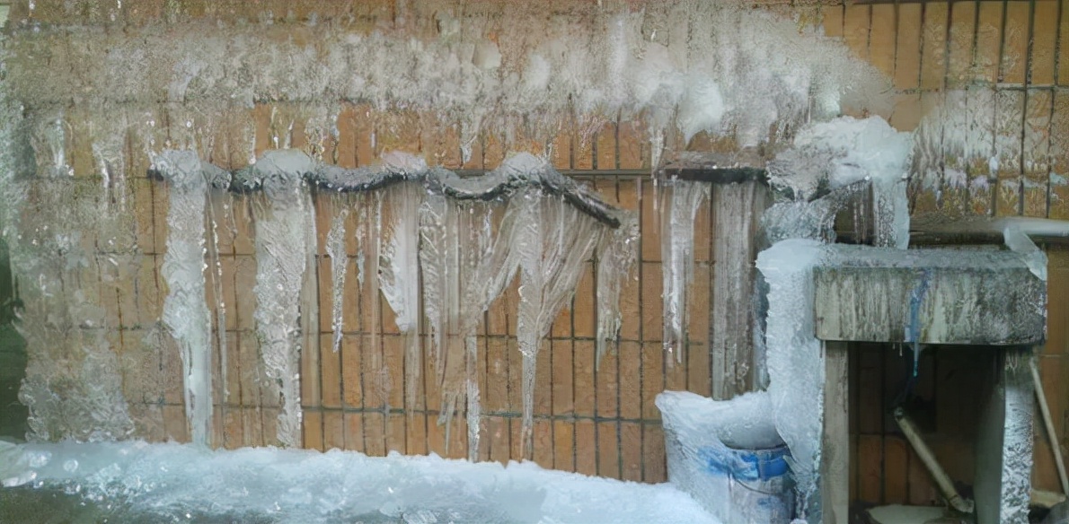 自来水管防冻处理,水管防冻解冻阻燃自控温伴热带