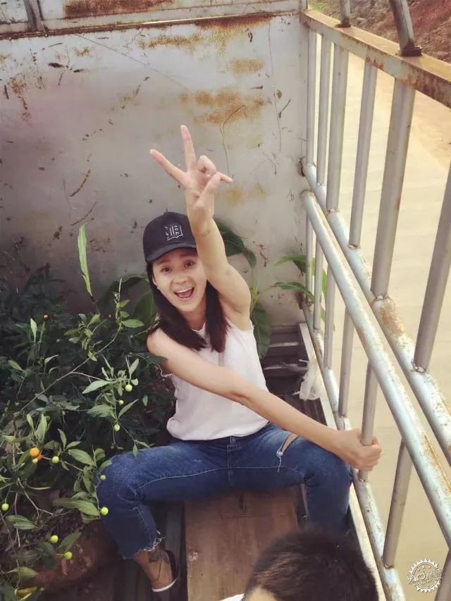 sasa，西西，设计师老王和三圣乡的“亲家DearHome”