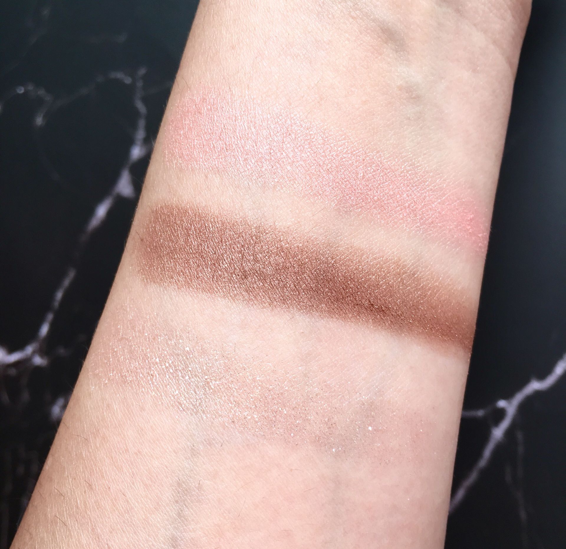 软薄皮质的化妆包推荐,好用的平价化妆包牌子推荐