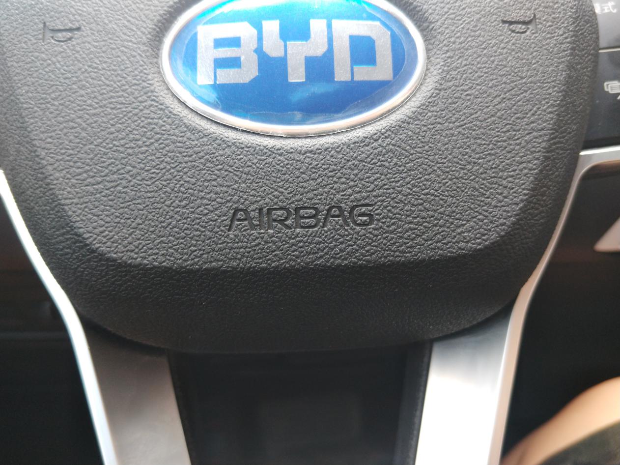 喜欢阳光下奔跑，e2车主的美好生活