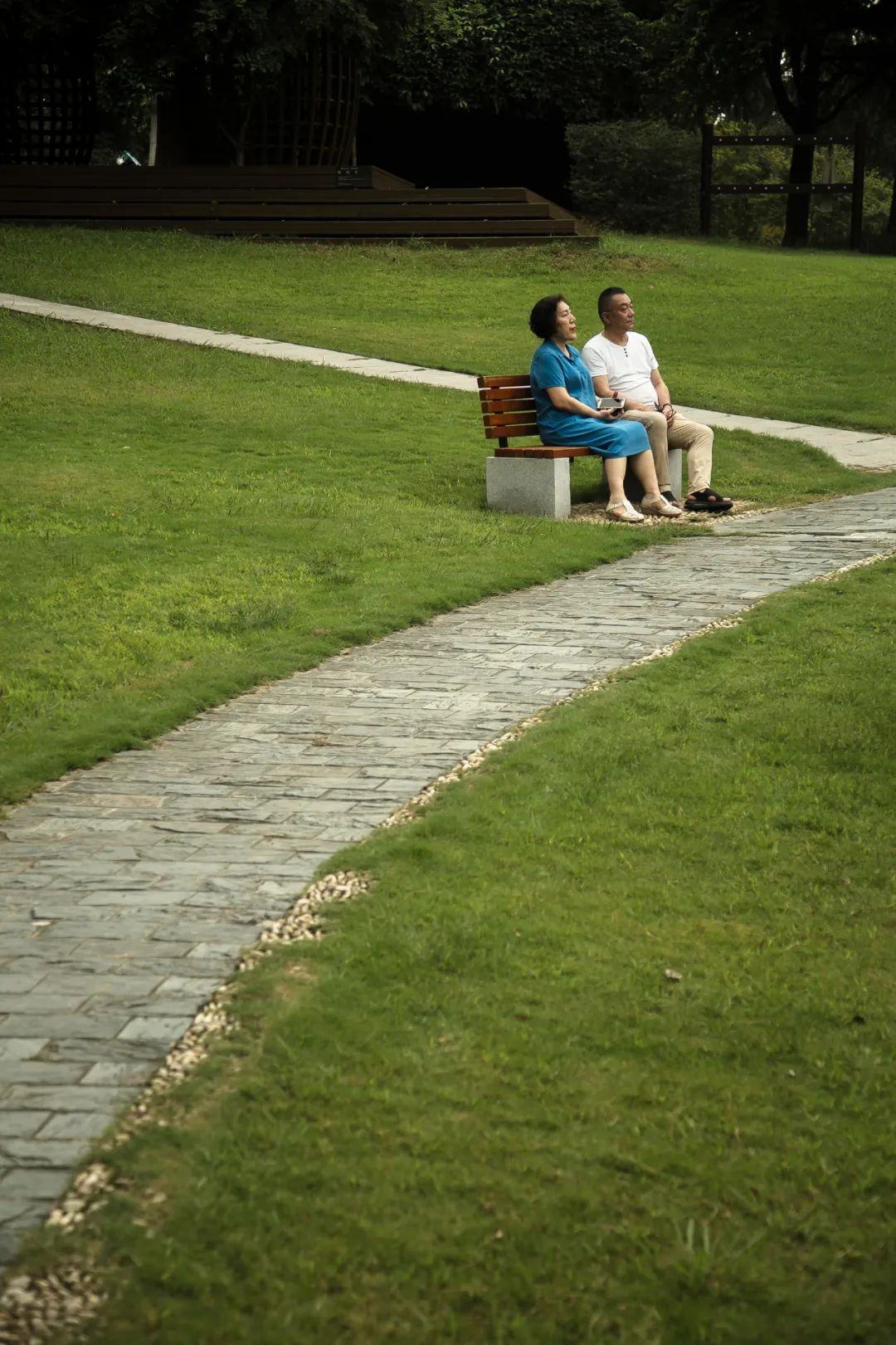 乔任梁父母的失独生活,乔任梁父母失独后独自生活