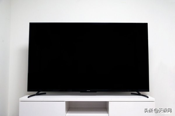 创维酷开70c70与m70差别,70寸电视观看效果