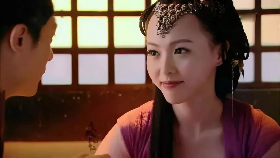 刘嘉玲最年轻的样子,刘嘉玲易容术真实身份