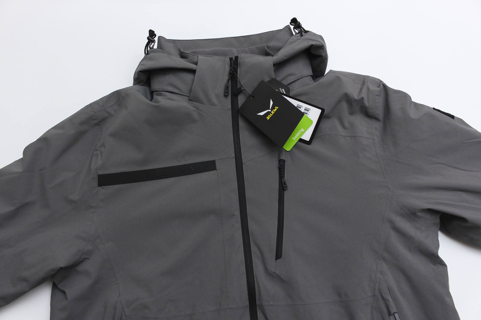 好看又好穿的冲锋衣测评,适合日常穿的户外冲锋衣