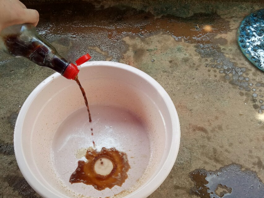 带洞的软pvc地垫脏了怎么清洗,纯羊毛皮地垫的正确清洗方法