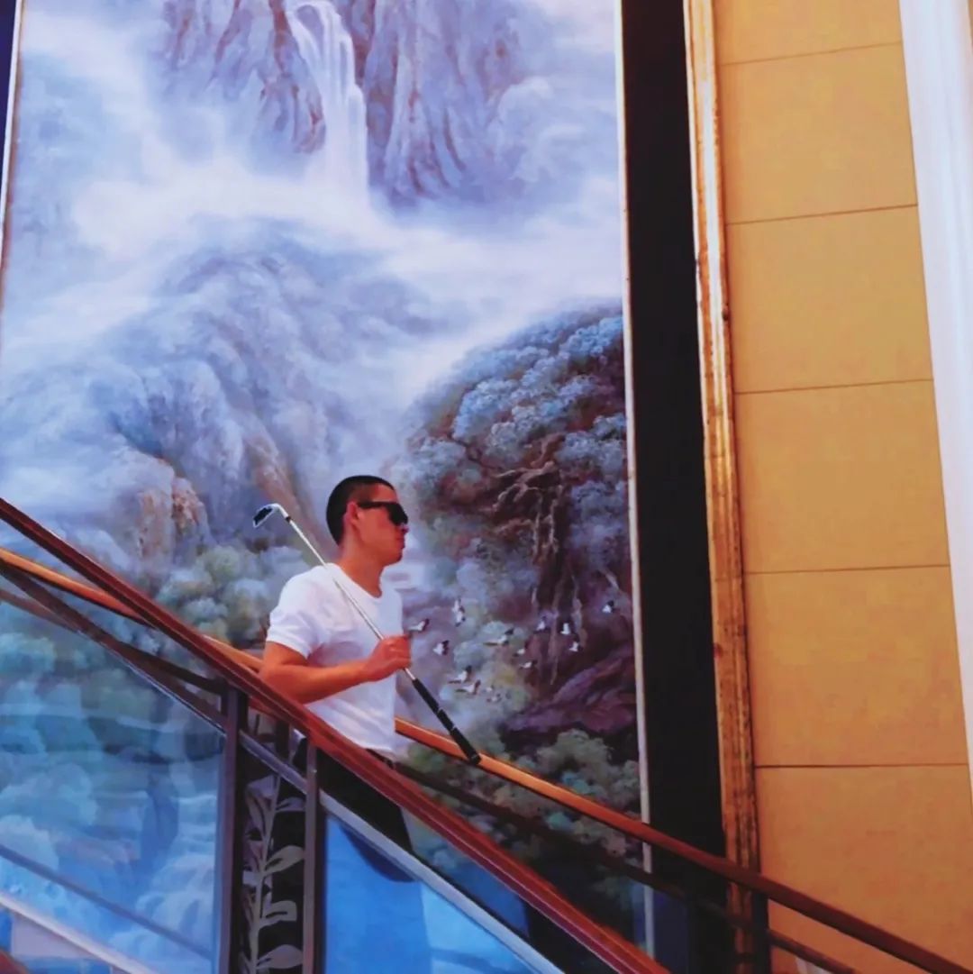 为什么美国不喜欢足球喜欢橄榄球,欧美人更喜欢橄榄球还是足球