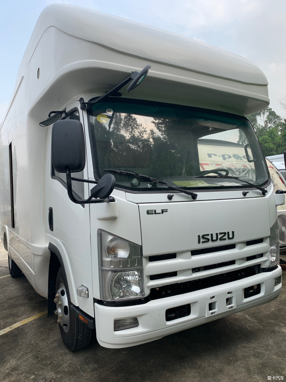 2.0t发动机搭载爱信8at变速箱suv,3.0t柴油v6发动机8at变速箱的车