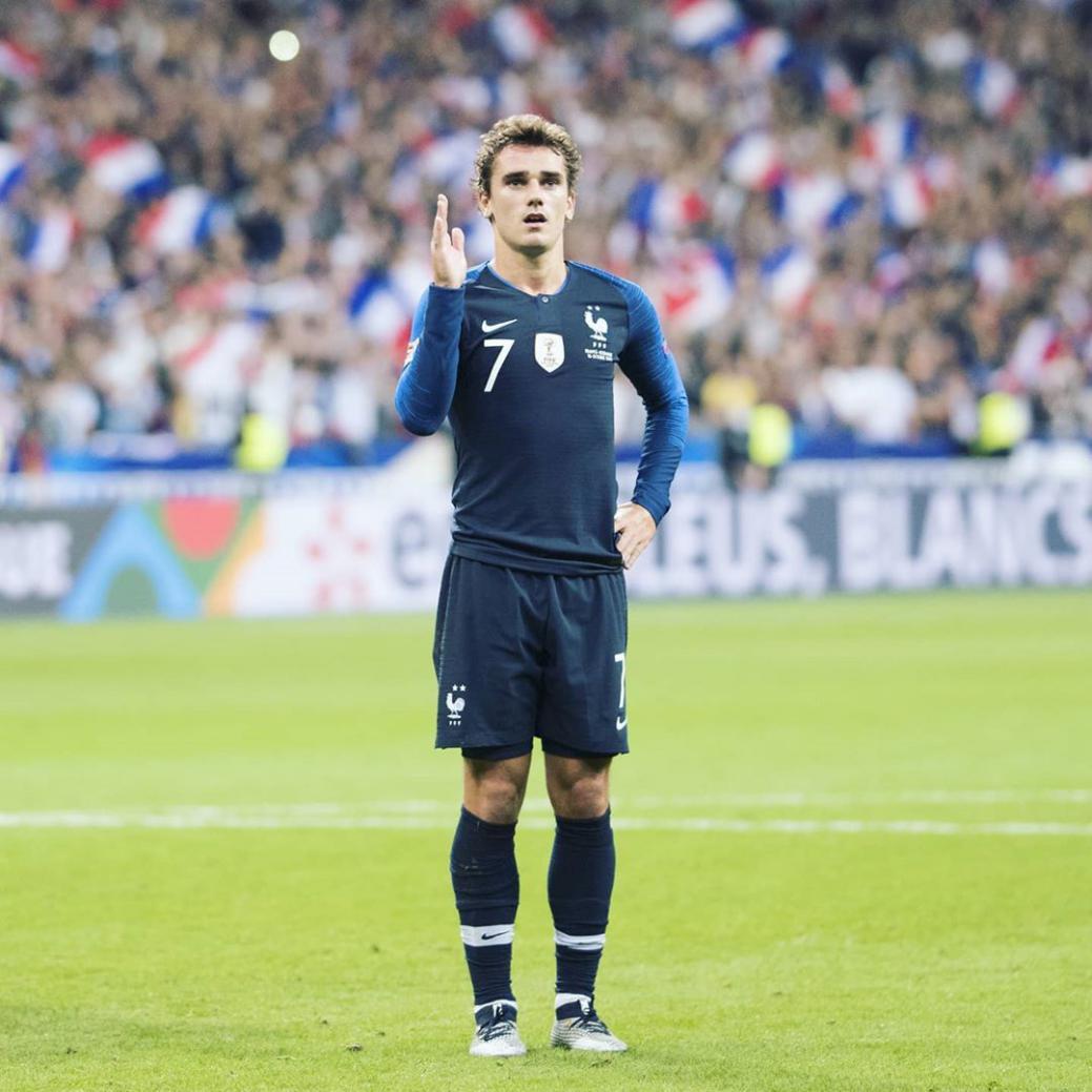 足坛最漂亮的女球星,足坛十大最美球星女友