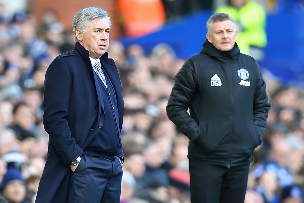 曼联3-1完胜伯恩利集锦,曼联3-0完胜水晶宫