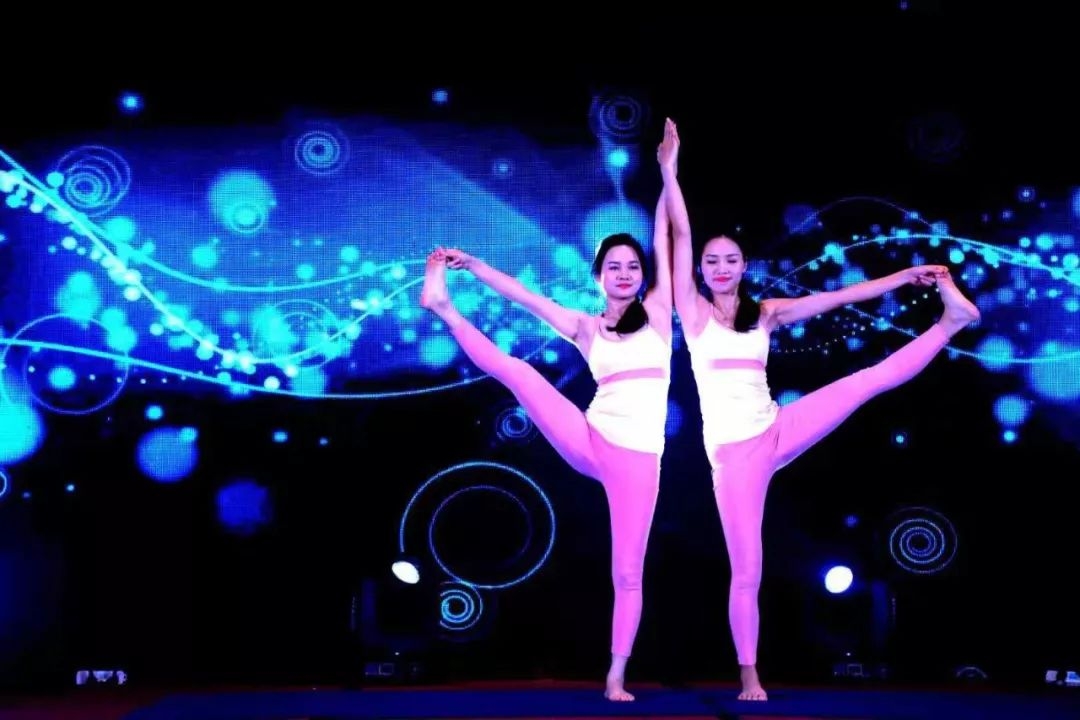 期待瑜伽馆周年庆,宜春爱尚明月瑜伽馆