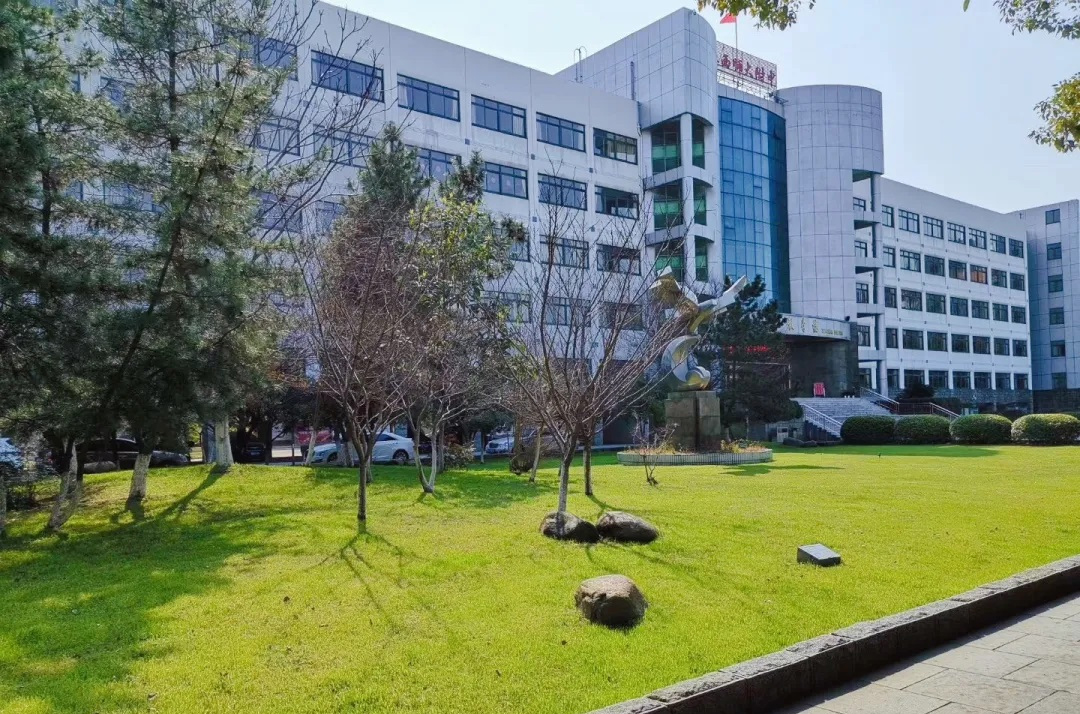 南昌最好的高中南昌二中排名第几,江西南昌排名第一的大学