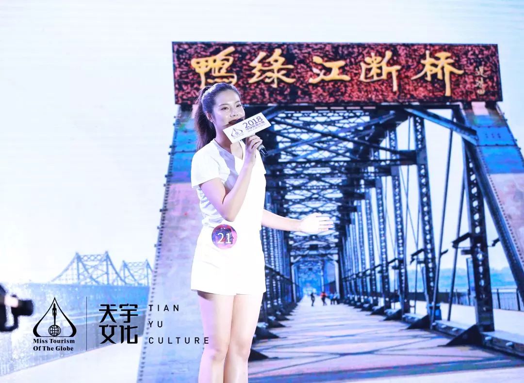 厦门分赛区复赛，导师们各出奇招抢人，黄子韬都搬出来了~