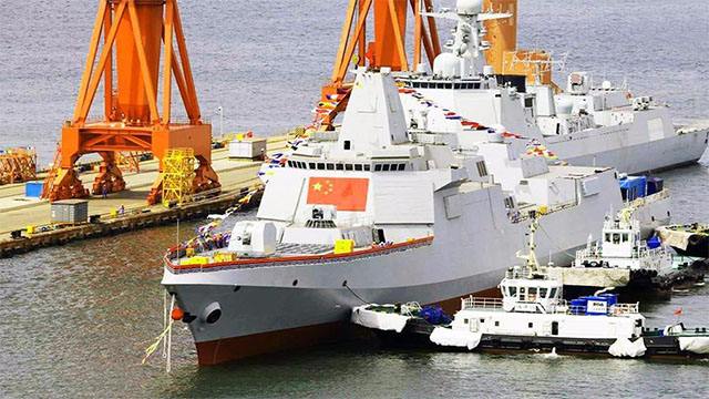 7000吨平台64垂发还嫌不够？052D也想多装，但是体格不允许啊