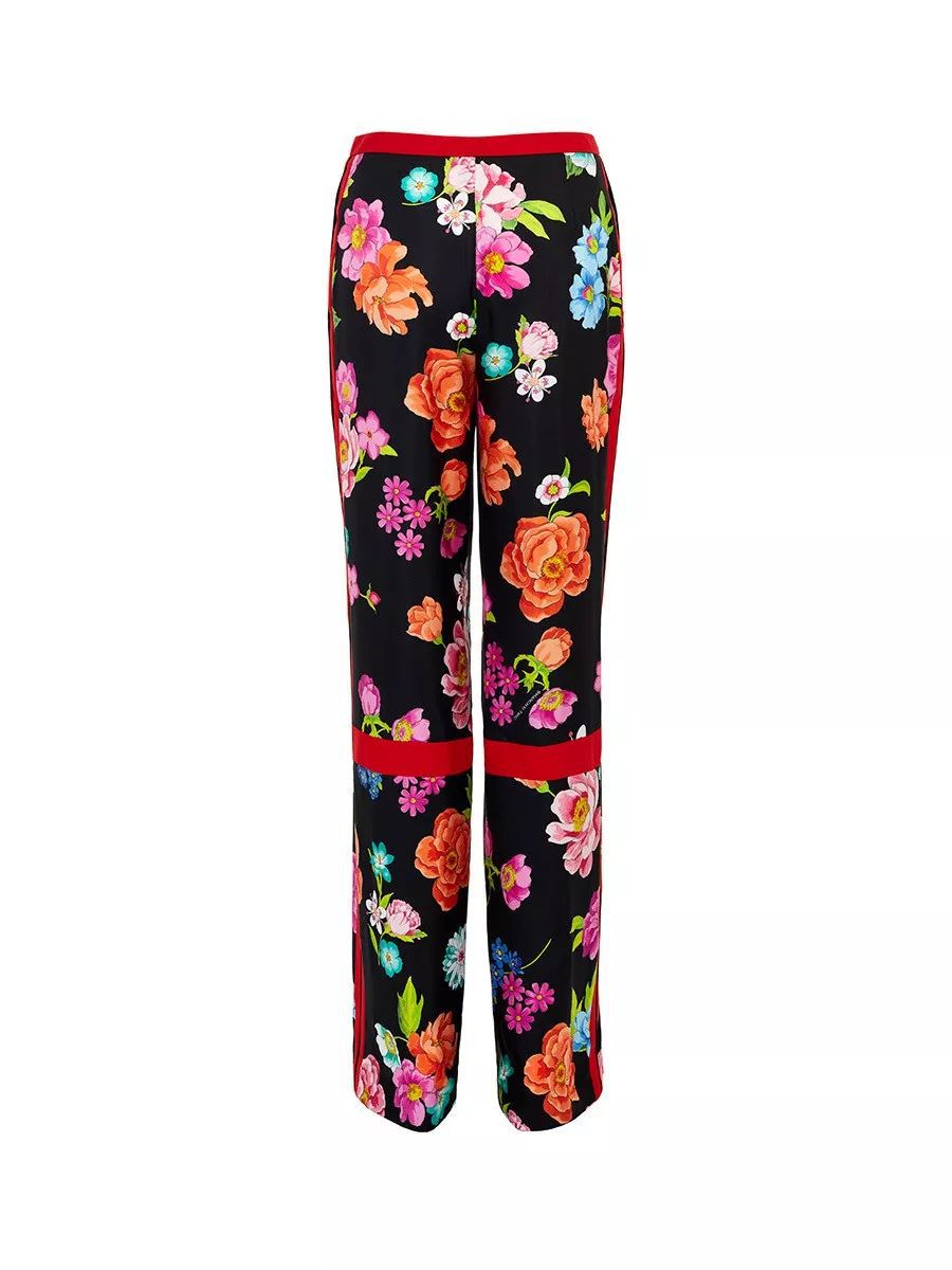 抓住寒暑假的尾巴,抓住假期的尾巴吃喝玩乐