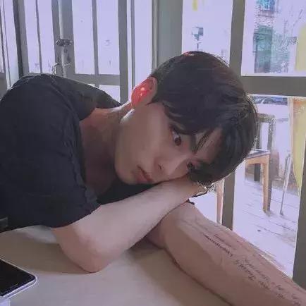 高冷男生头像初中生版,高冷男生头像侧脸高清